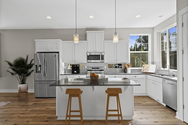 Photo - 6540 Northeast Birch Street