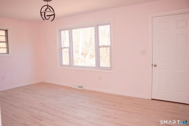 Photo - 5 Assumption St