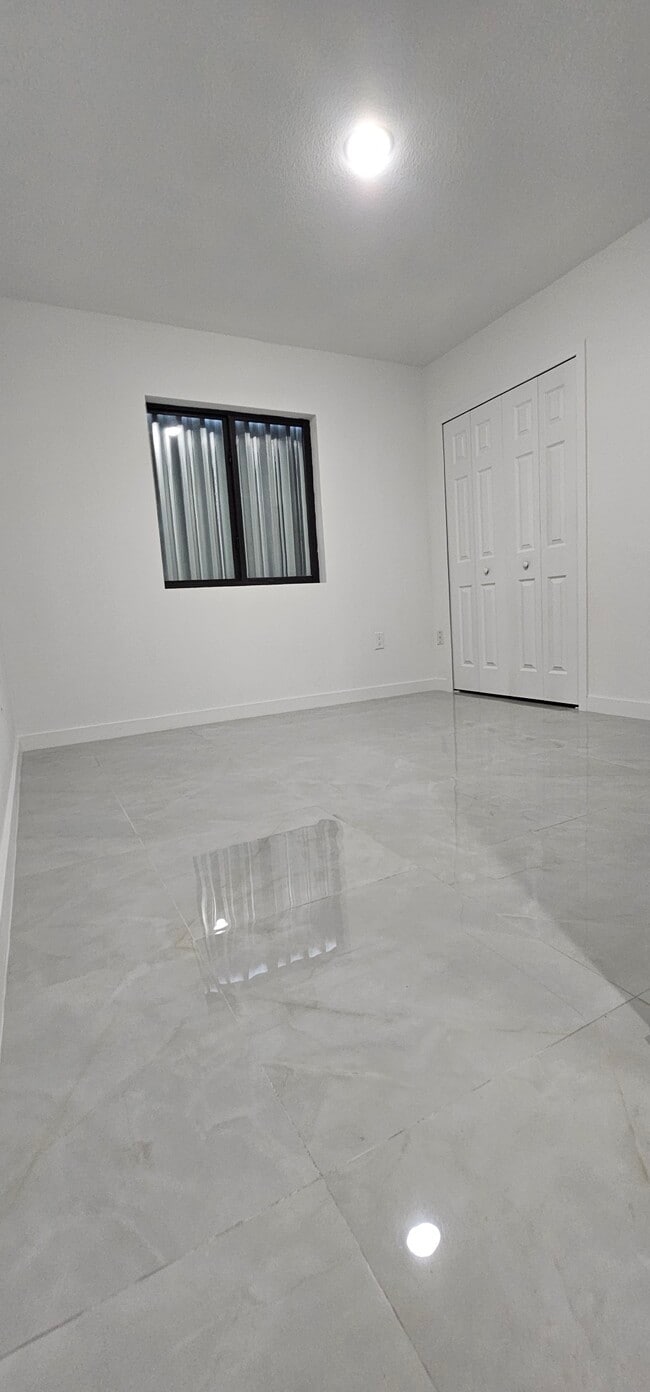 Photo - 2970 NW 48th St