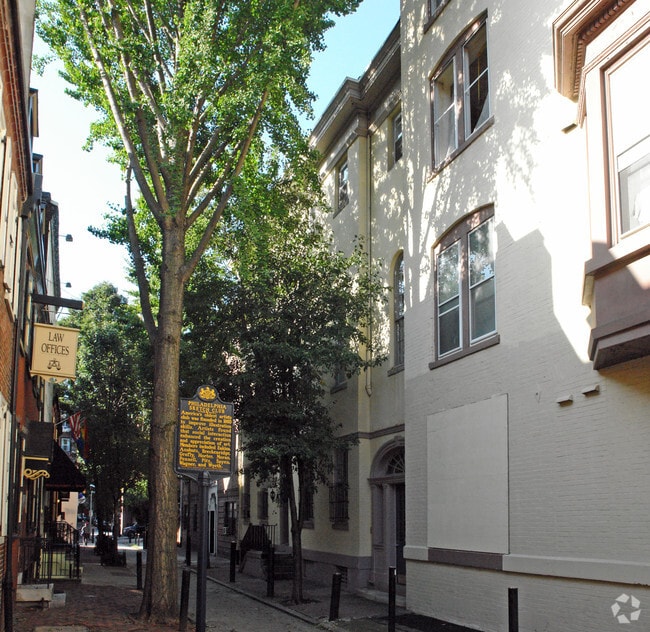 Photo - The Barrymore