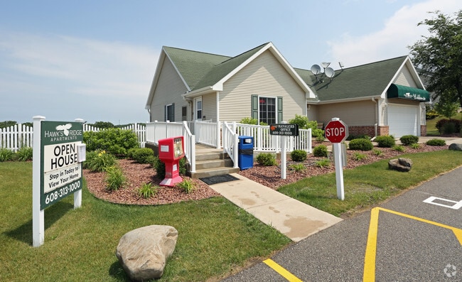 Hawks Ridge Apartments