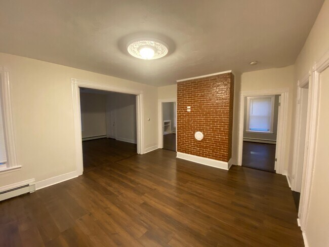 Photo - 53 Sumner St Unit 2