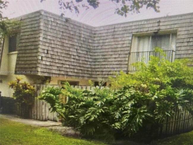 Photo - 2060 SW 90th Ave