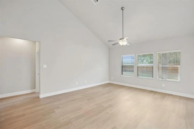 Photo - 510 Regency Trail