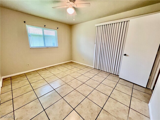 Photo - 119 NE 16th Pl