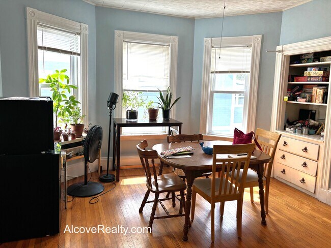Photo - 36 Foskett St Unit 2