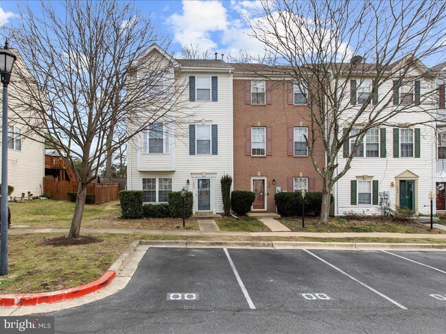 Photo - 7900 Canter Ct Townhome