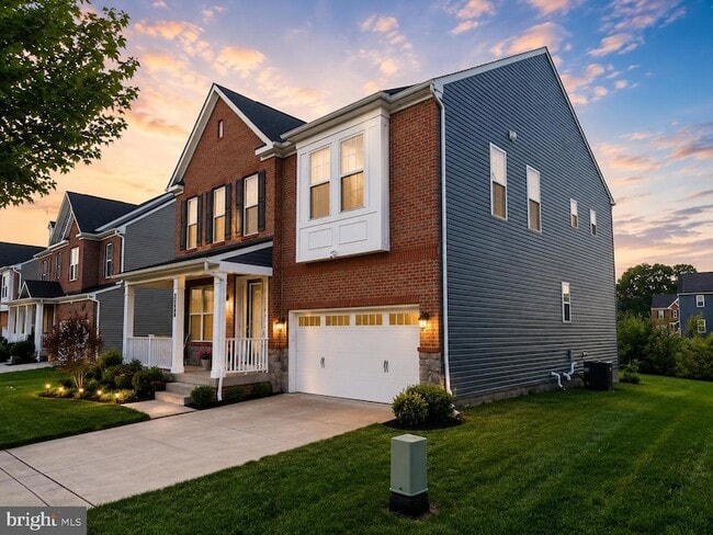 Photo - 3332 Burton Dr