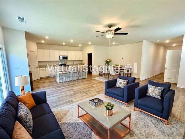 Photo - 6015 Deer Run St