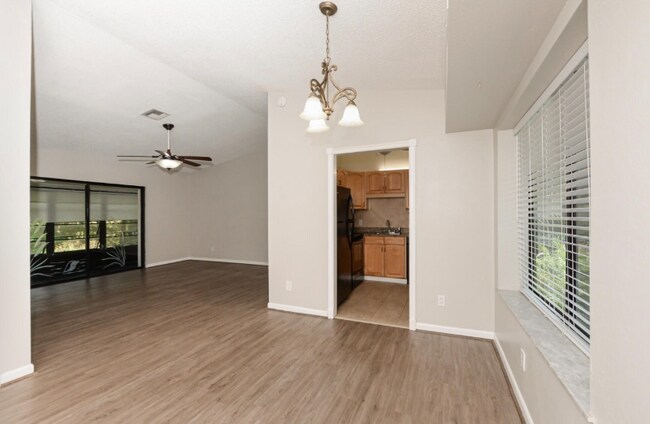 Photo - 800 NW Fork Rd Unit 7-10