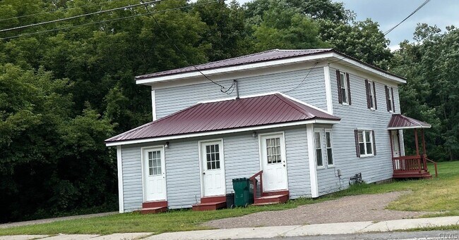 335 Church St