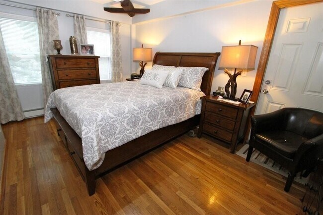 Photo - 56 Crescent Ave Unidad 2