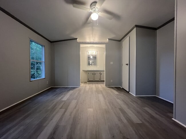 Photo - 125 Olde Jordan St