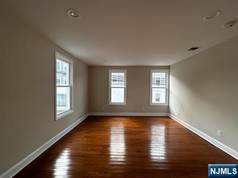195 Closter Dock Rd Unidad 2nd Fl