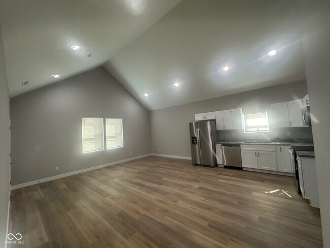 Photo - 2612 Boulevard Pl