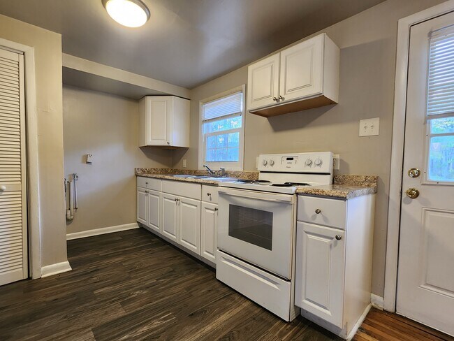 Photo - The Virginia Apartments Unit 13