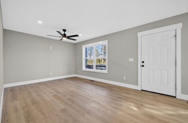 Photo - Hartselle Apartments Unit 2