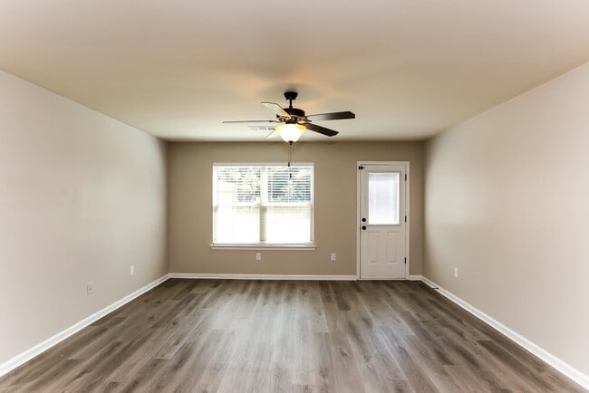 270 Eagles Pkwy