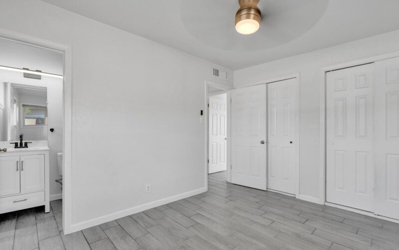 Photo - 9412 Beals St