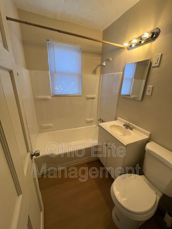Photo - 397 S Chase Ave