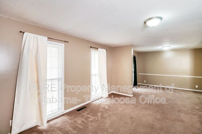 Photo - 3001 Green Grove Cir NE