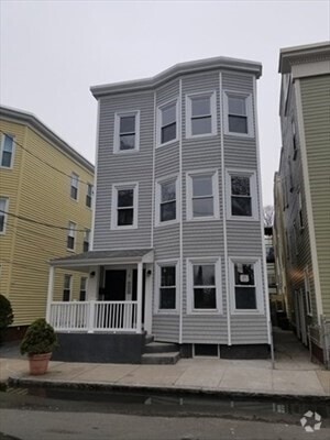 Building Photo - 3 Palermo St Unit 2 Rental
