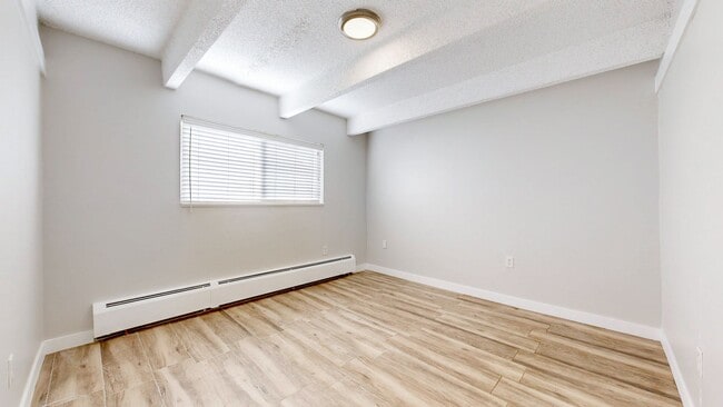 Photo - Adorable 1 bedroom condo with mountain views