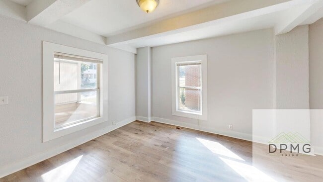 325 E Hillsdale St Unit 1