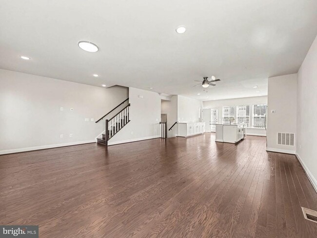Photo - 1900 Greenbriar Hall Rd
