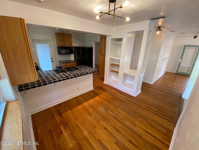 Photo - 5428 Stetson Rd