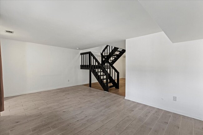 Photo - 2609 Dogwood Ct