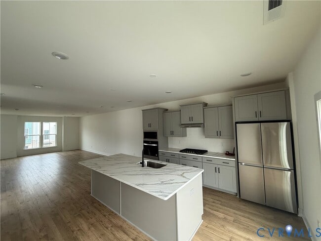 Photo - 15390 Oasis Sun Aly