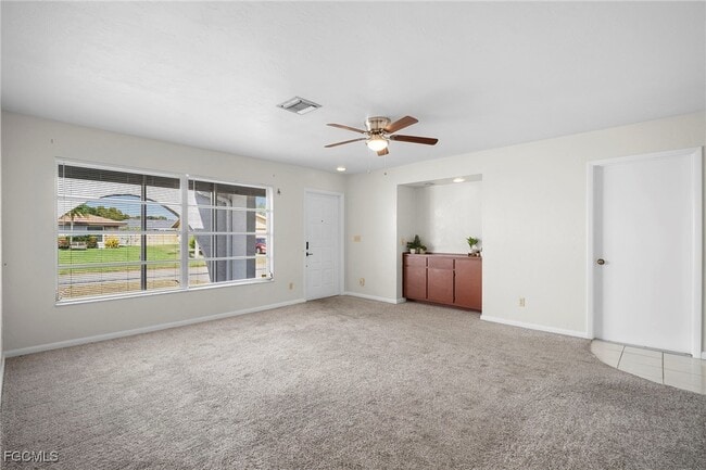 Photo - 9721 Deerfoot Dr