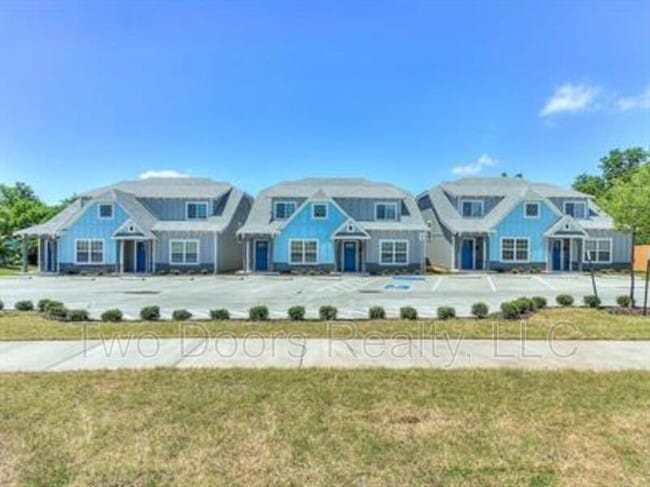 Photo - 2805 N Kentucky Ave