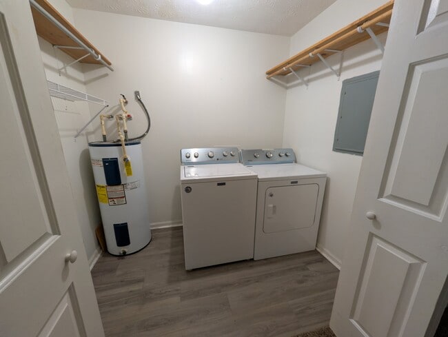 Photo - 306 Molloy Ct Unit 306