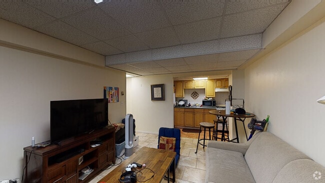 Building Photo - 14 Glenville Ave Rental
