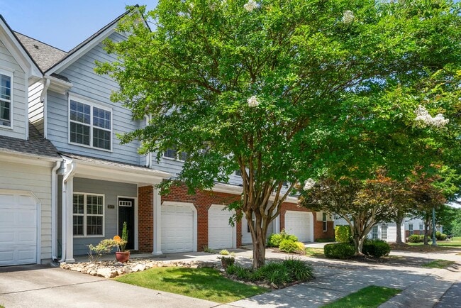 Building Photo - 2415 Clock Face Ct