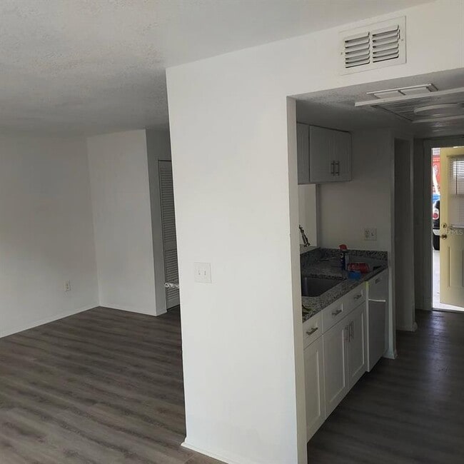 Photo - 2929 Kelly Ridge Ln