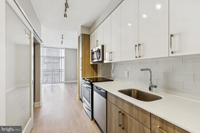 Photo - 145 Riverhaven Dr Unit 422