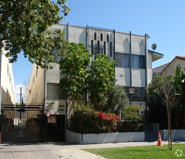 Building Photo - 522-528 N Alexandria Ave