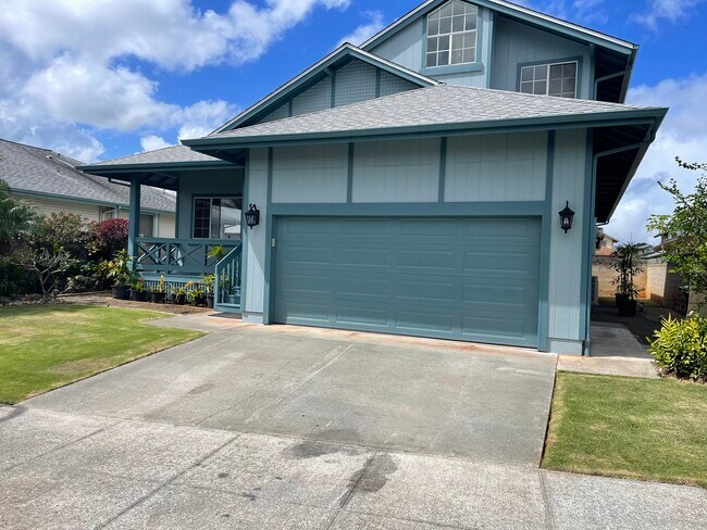 Front - 95-218 Mua Plz House