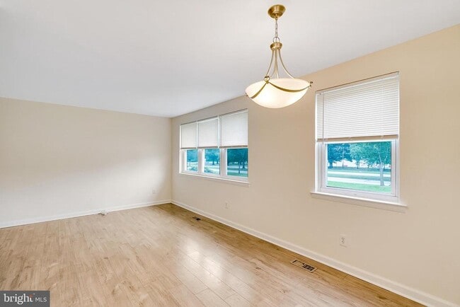 Photo - 9754 E Roosevelt Blvd