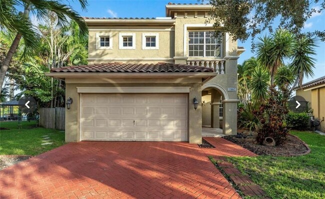 Building Photo - 13862 SW 50th St Rental