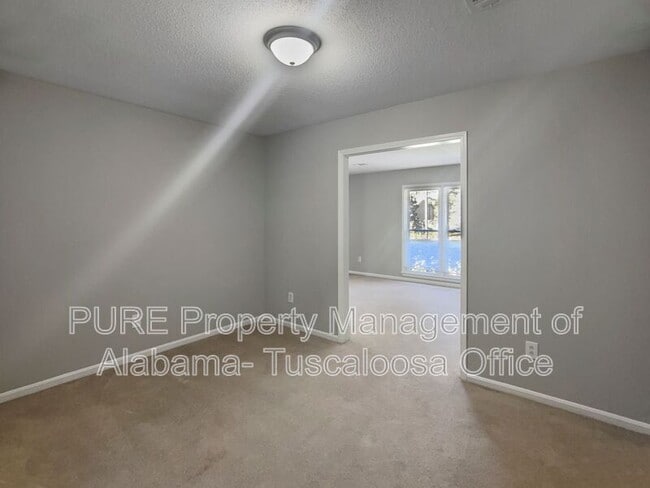 Photo - 4417 4th Ave E