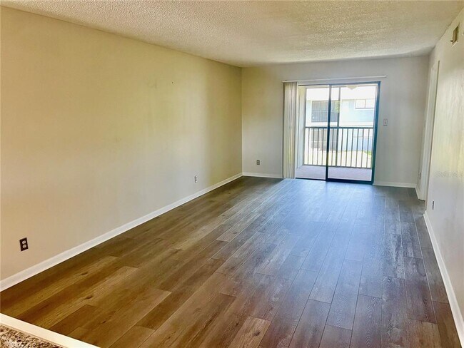 Photo - 6033 34th St W Unit 104