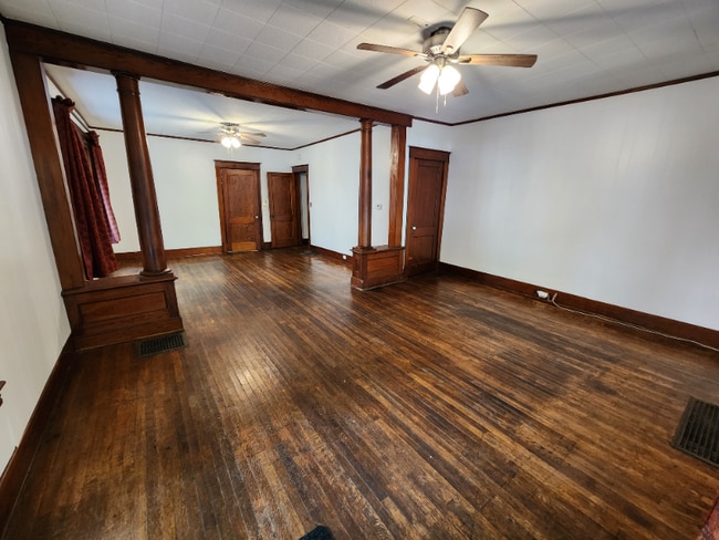 Photo - 42 Quimby St NE