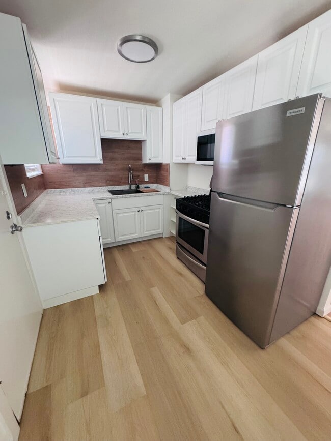 Photo - 1418 55th Ave Unidad 1418 55th ave Oakland ca 94621