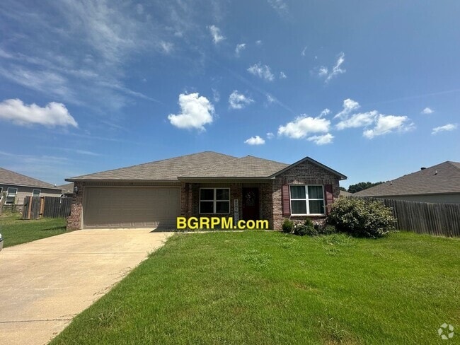 Building Photo - Great 4 Bedroom for rent! Rental