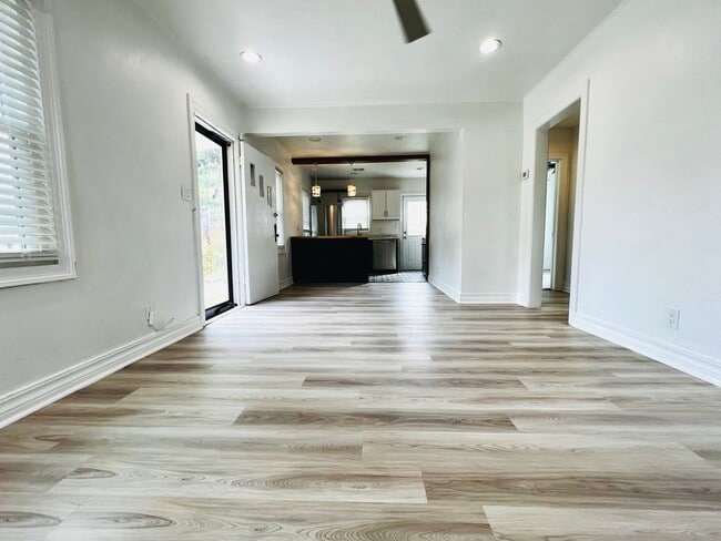 Photo - Cute 2BD 1BA Bungalow Home in Putnam Heights West!!!