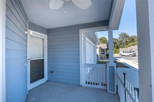 Photo - 470 SW 251st St